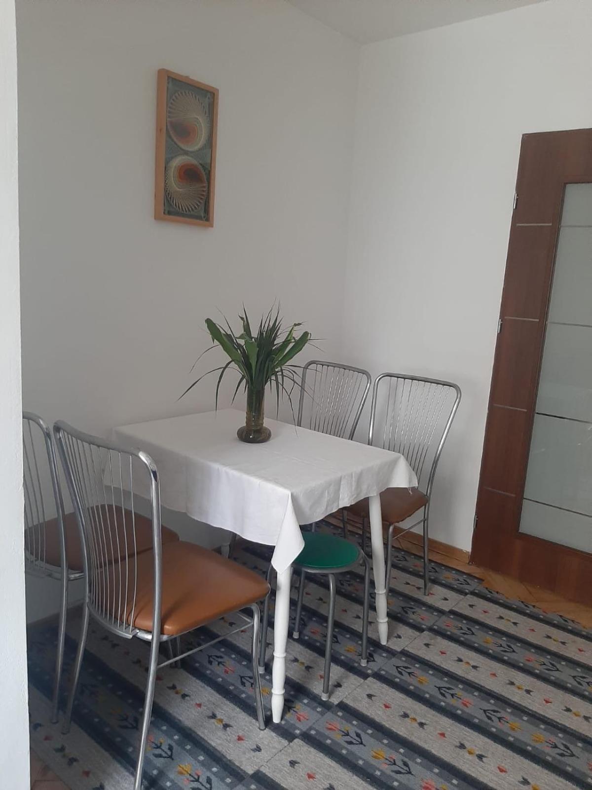 Mari&Vio Apartment Cluj-Napoca Ngoại thất bức ảnh